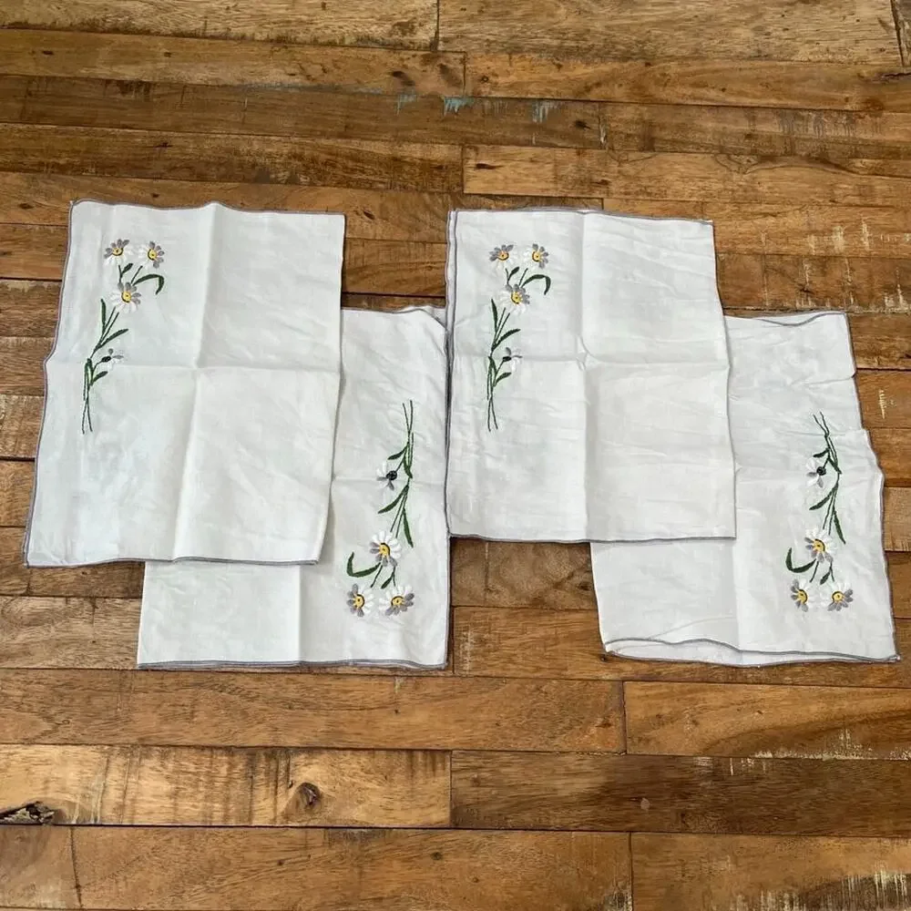 White Wildflower Embroidered Linen Napkins Set of 4 Gray Edge Detail